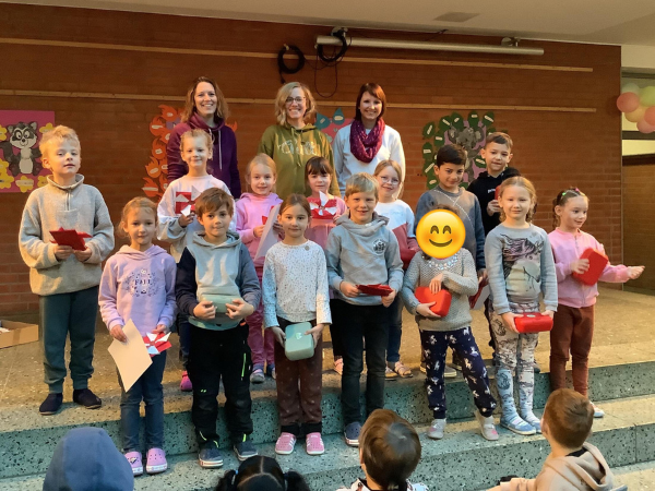 Siegerehrung Sponsorenlauf Grundschule Heiligenrode
